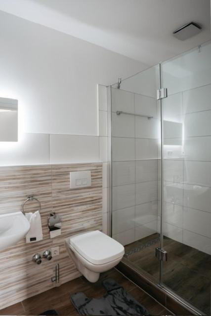 Holtrock Aparthotel Oberhausen  Bagian luar foto